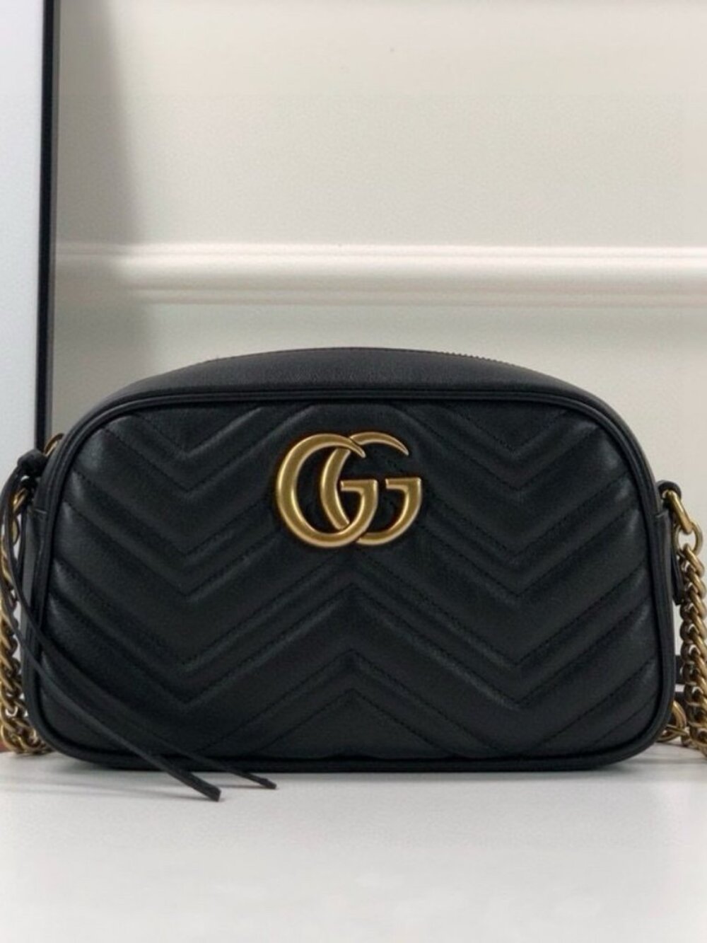 Gucci Black Chevron GG Marmont Camera Crossbody Bag with Gold Hardware. NEW
